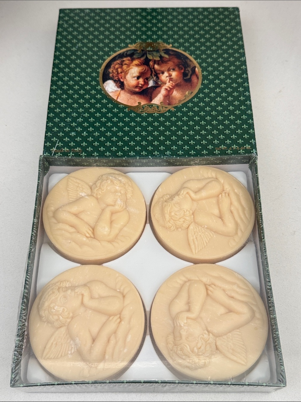 Italian cherub soaps NWT - handmade Angel Relief Round Soaps - Set of 4